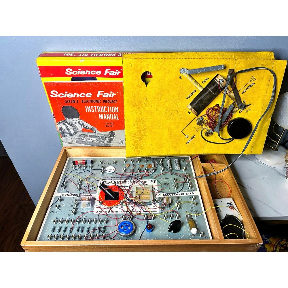 Vintage Science Fair 50-in-1 Electronic Project Kit #201 w/ Box Manual